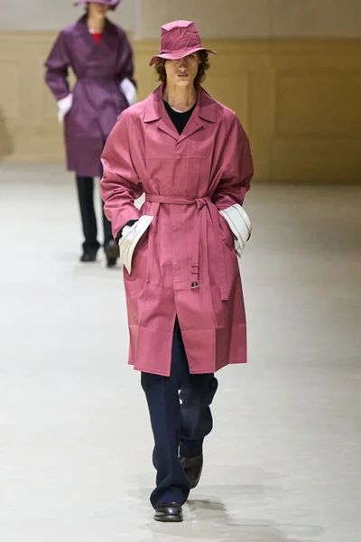 Look 34